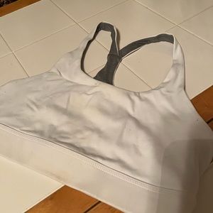 Born primitive bra size M